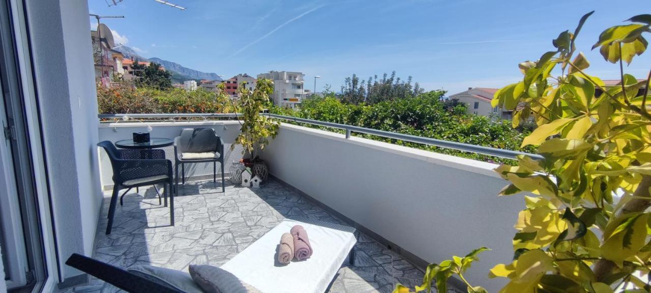Rooms Lucky Makarska Exterior photo