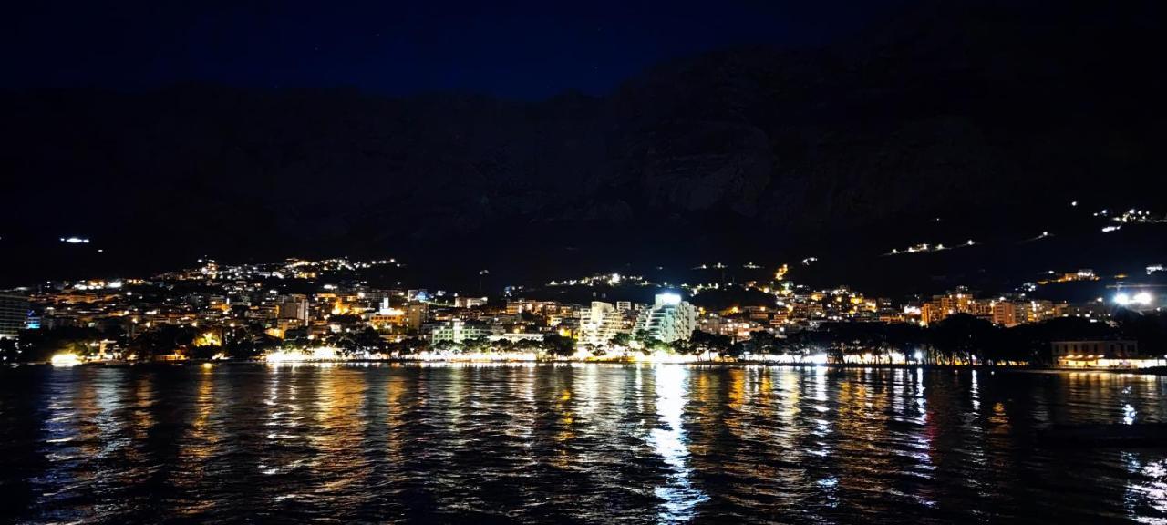 Rooms Lucky Makarska Exterior photo